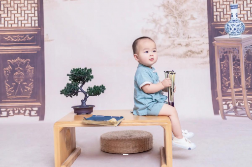 泸州四个月宝宝可以坐着吗